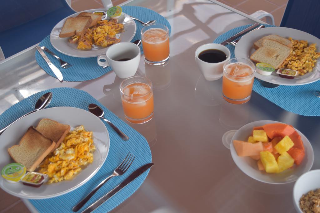 Hotel Villa Colonial By Akel Hotels Cartagena ภายนอก รูปภาพ
